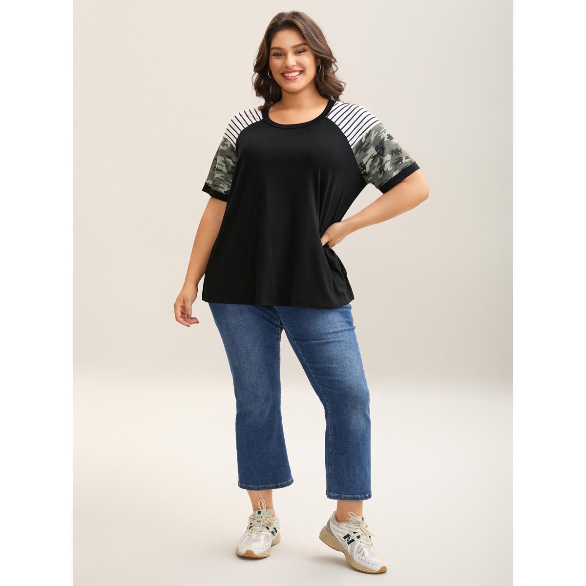 Plus Size Striped Camouflage Print Round Neck T-Shirt Black Women Contrast Round Neck Everyday-Casual T-shirts BloomChic 28/5X Product Image