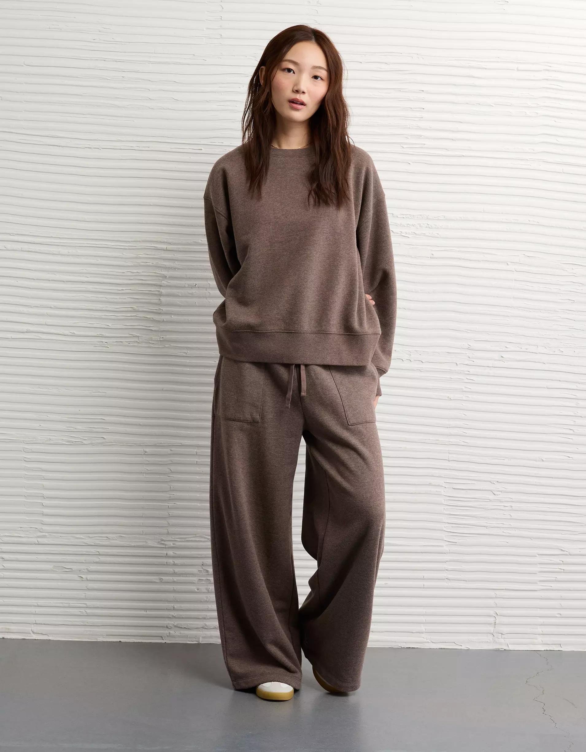 AE Everyday Luxe Crew Neck Sweatshirt Product Image
