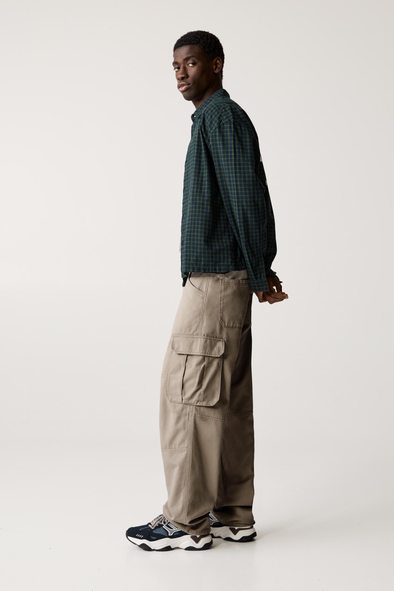 Cargo pants with seams Product Image