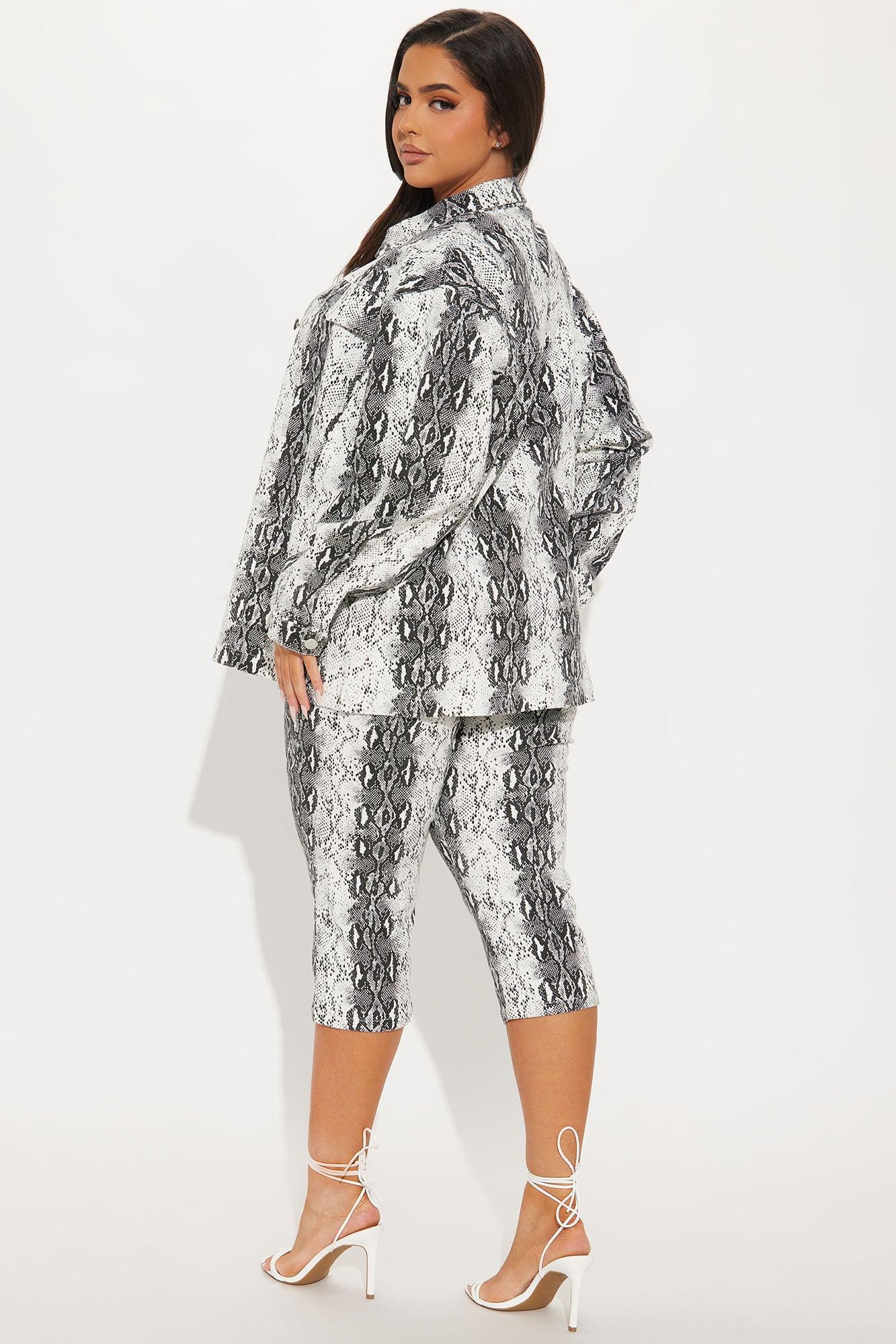 Blanca Snake Print Capri Set - White/combo Product Image