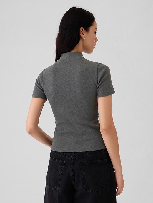 Modern Rib Mockneck T-Shirt Product Image