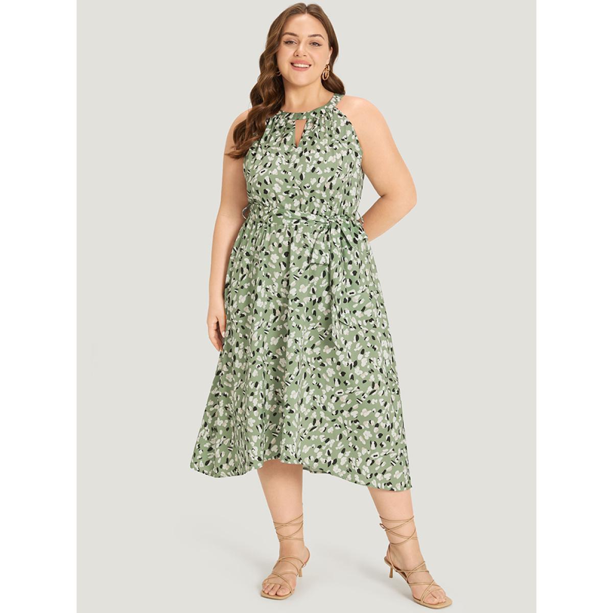Plus Size Allover Print Halter Keyhole Pocket Belted Ties Dress Green Women Elegant Belted Halter neck Sleeveless Curvy Midi Dress BloomChic 22-24/3X Product Image