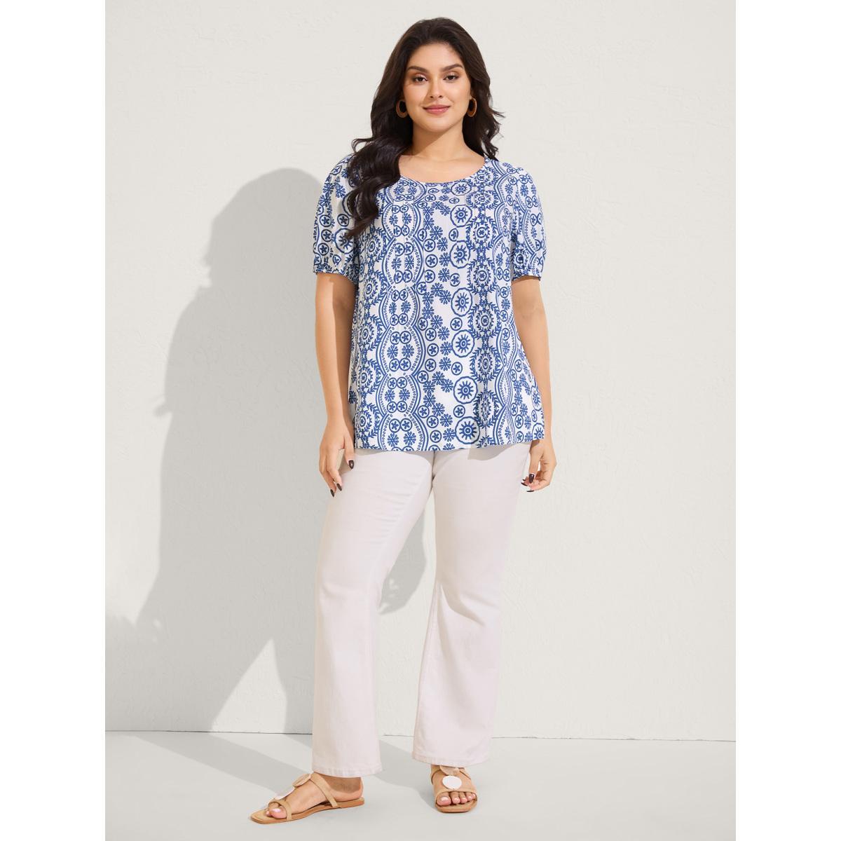 Plus Size DarkBlue Boho Print Toothpick Pleat Blouse Women Short sleeve Round Neck Vacation Blouses BloomChic 26/4X Product Image