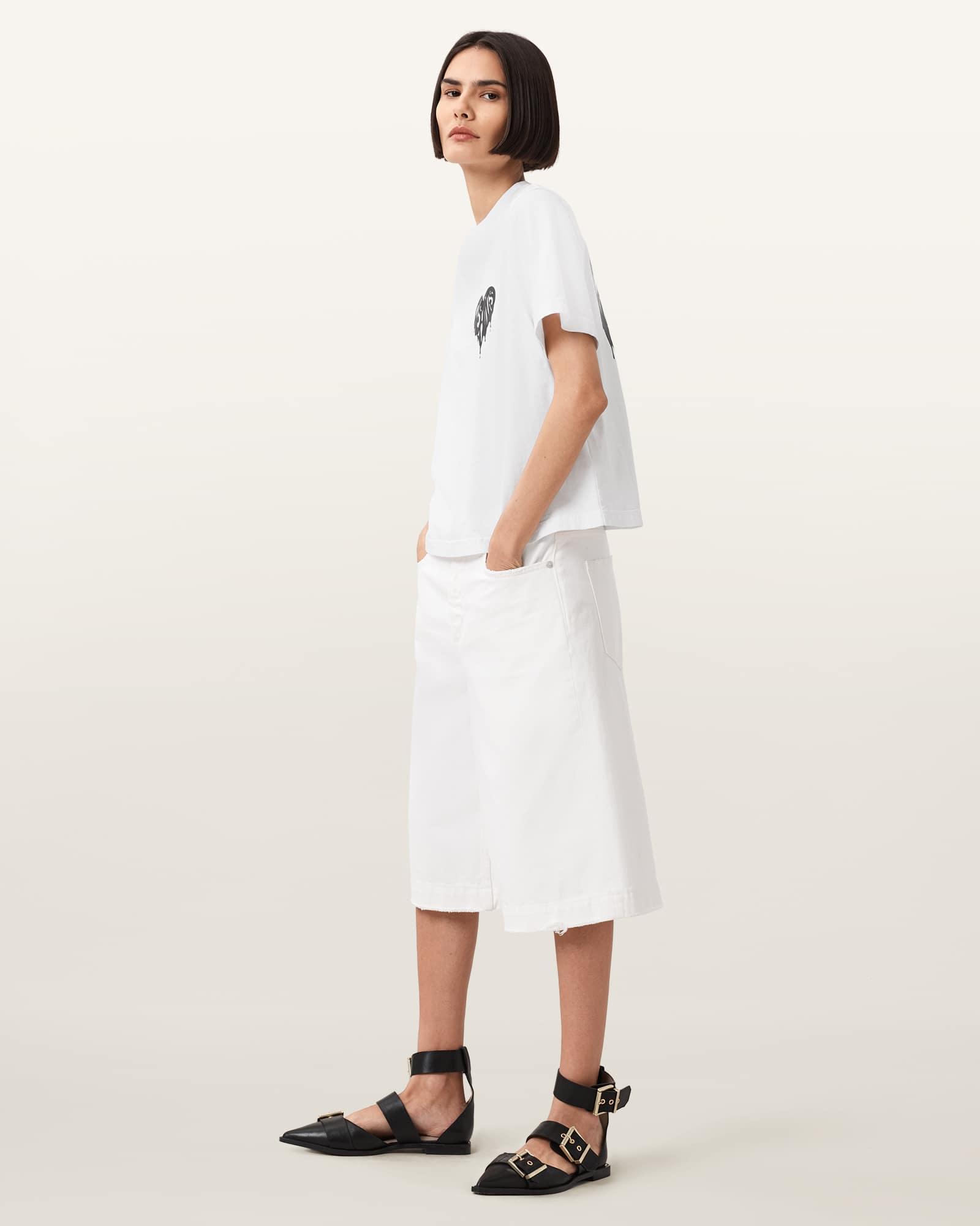 Lisa Trip Graphic Boxy T-Shirt Product Image