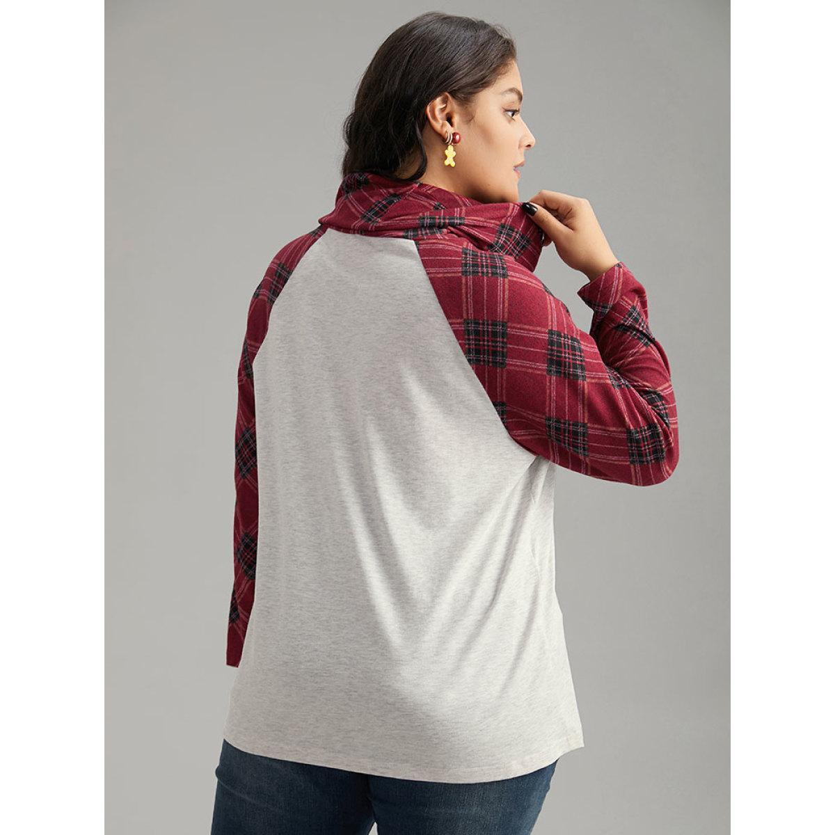 Plus Size Elk Plaid Patchwork Cowl Neck T-shirt LightGray Women Casual Contrast Christmas Cowl Neck Festival-Christmas T-shirts BloomChic 26/4X Product Image