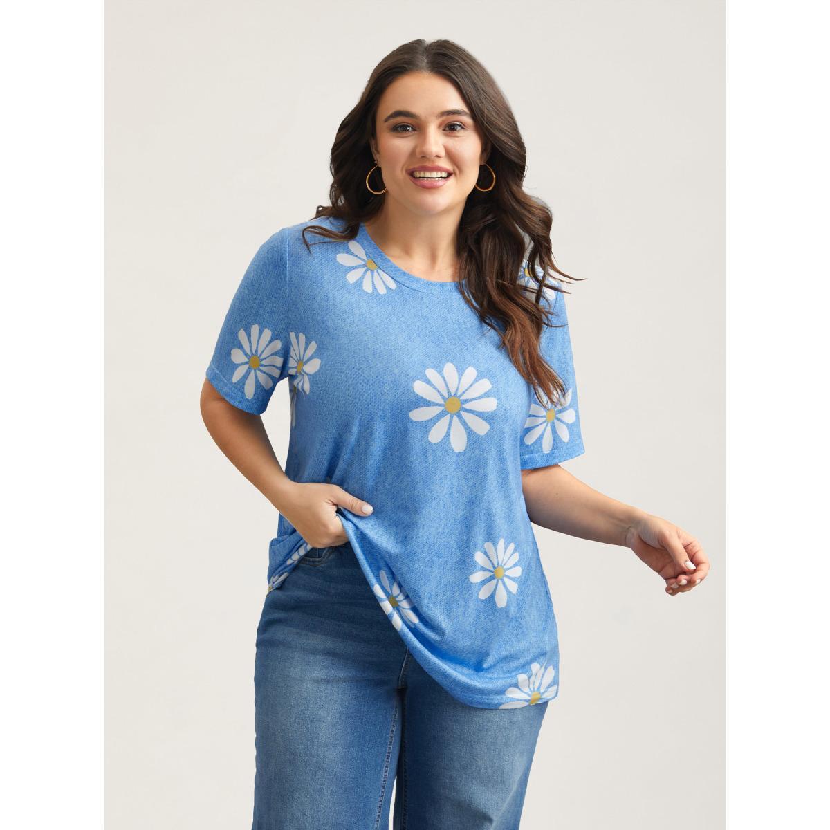 Plus Size Stretchy Floral Print Round Neck T-shirt LightBlue Women Casual Non Natural Flowers Round Neck Everyday T-shirts BloomChic 14-16/1X Product Image