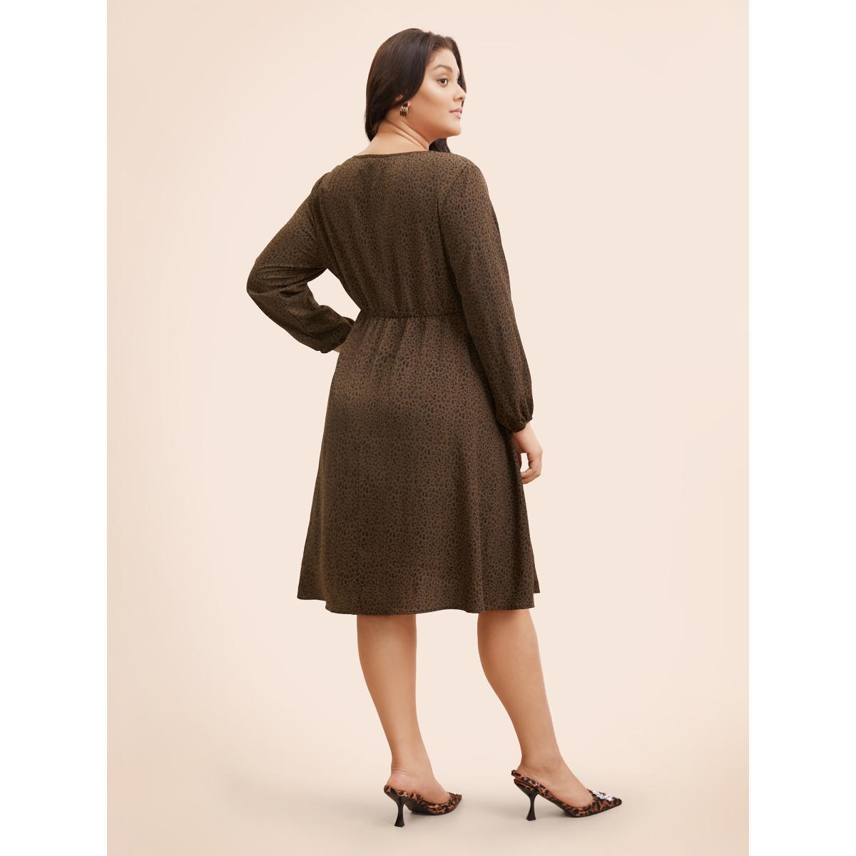 Plus Size Leopard Print Tie Knot Gathered Dress Browncoffeecolor Women At the Office Tie knot V-neck Elbow-length sleeve Curvy BloomChic 22-24/3X Product Image