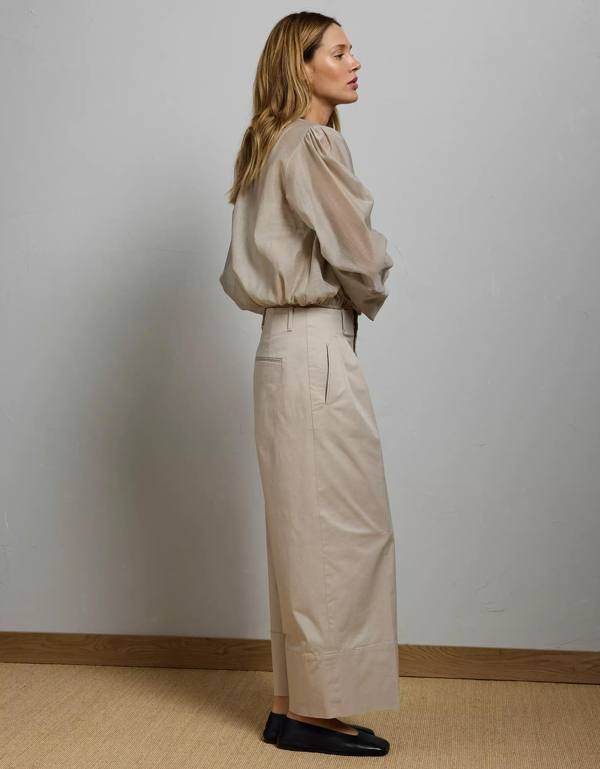 AE77 Premium Cropped Trouser Product Image