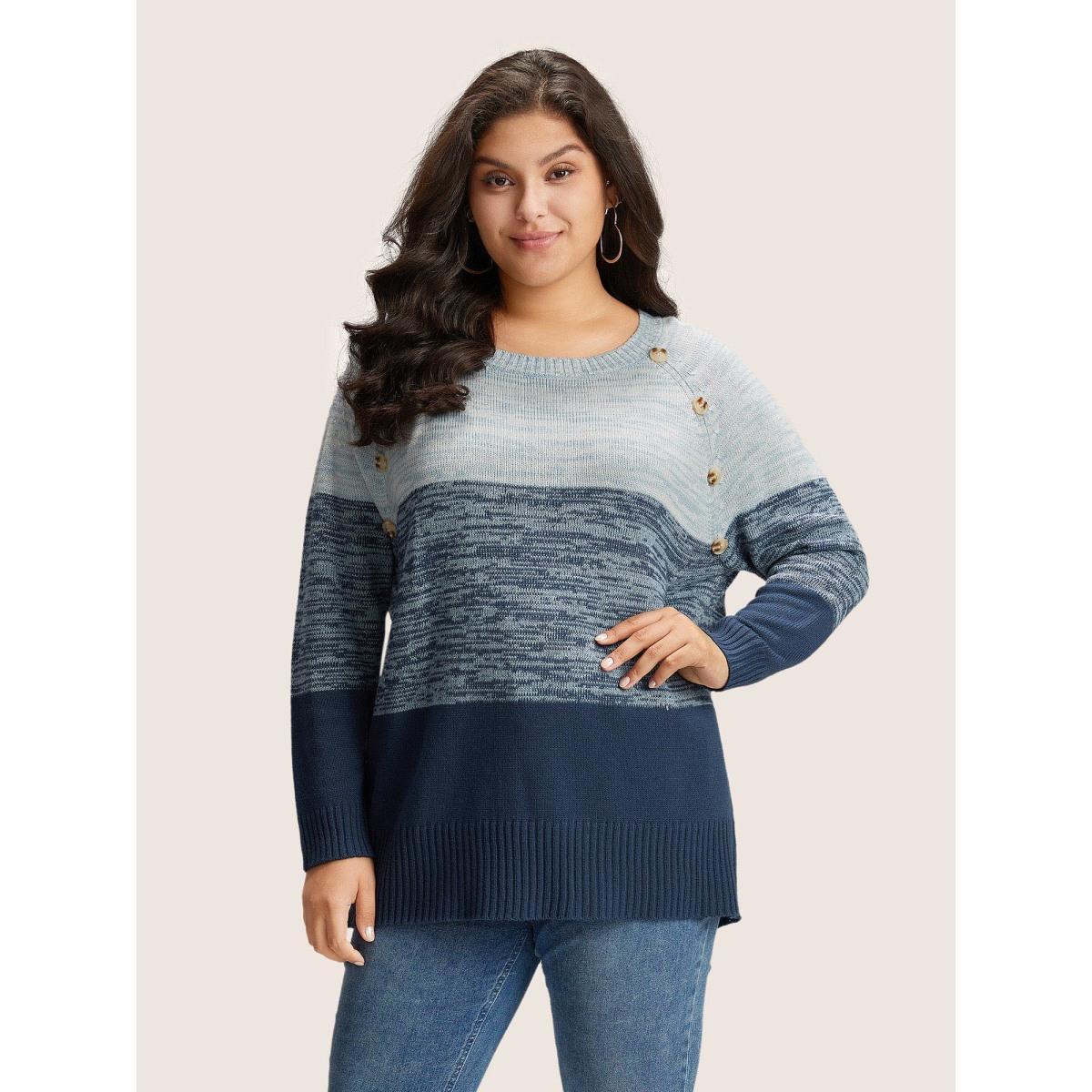 Plus Size Colorblock Contrast Heather Button Detail Pullover DarkGreen Women Casual Long Sleeve Round Neck Everyday Pullovers BloomChic 22-24/3X Product Image