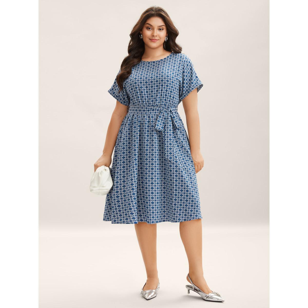 Plus Size Geometric Print Belted Pockets Midi Dress Mediumblue Women Round Neck Short sleeve Curvy BloomChic 18-20/2X Product Image