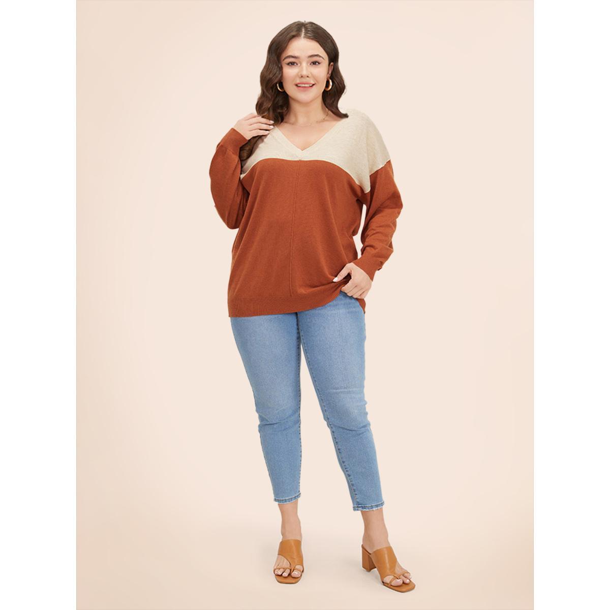 Plus Size Supersoft Essentials Colorblock Two Tone Patchwork V Neck Pullover Chocolate Women Casual Loose Long Sleeve V-neck Dailywear Pullovers BloomChic 18-20/2X Product Image