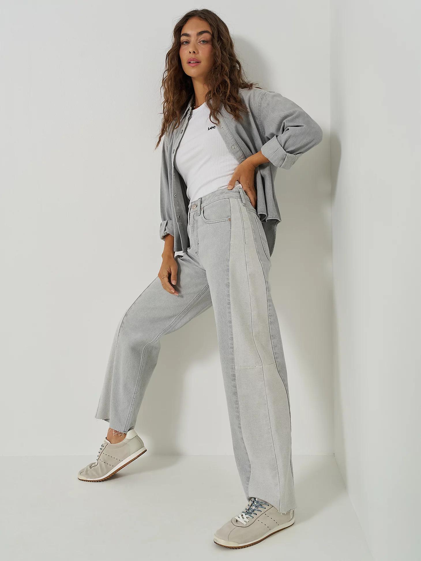 Women's 100% Cotton Low Slung Barrel Rider™ Jean | Women's Jeans | Lee® Product Image