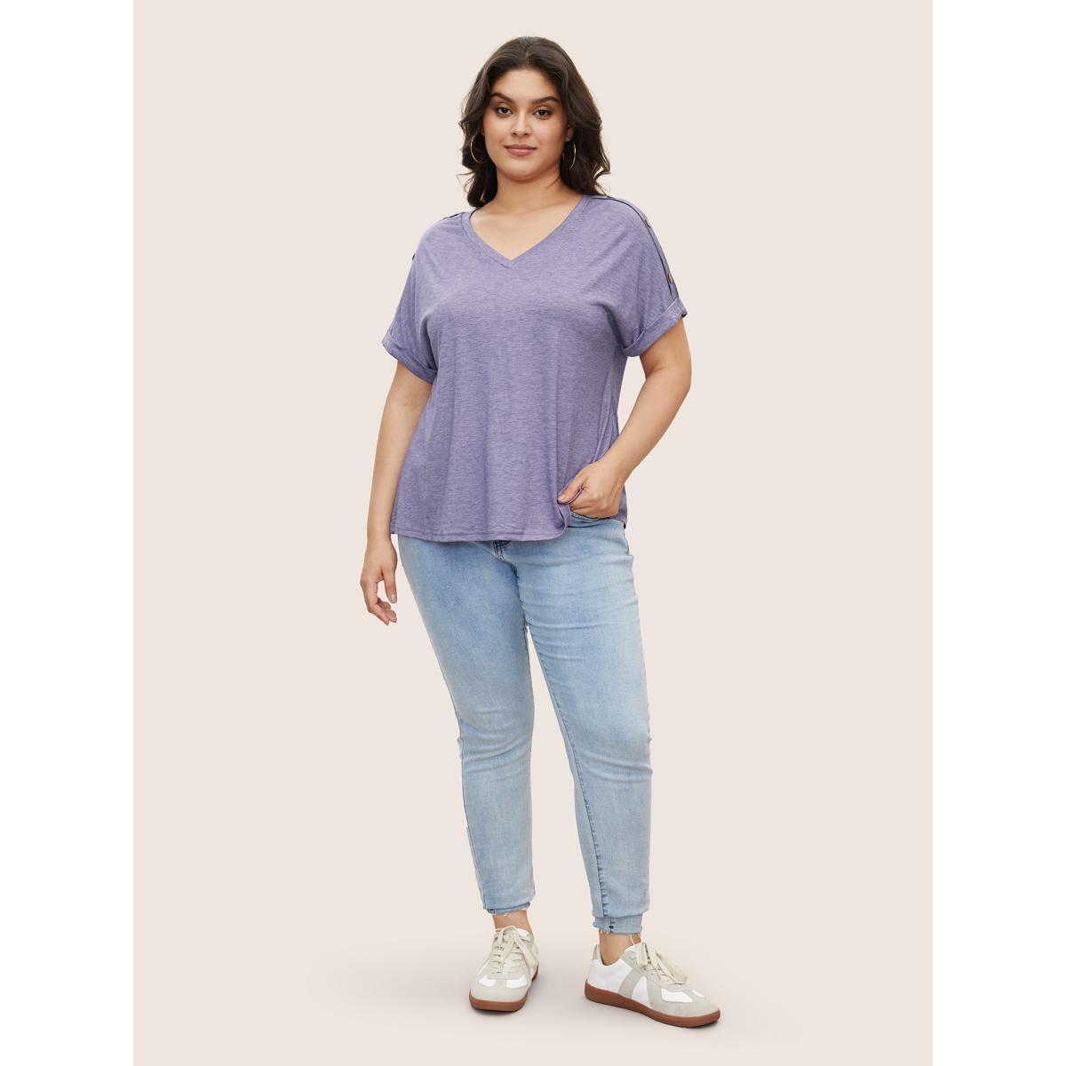 Plus Size Plain Button Detail Batwing Sleeve T-shirt Mauve Women Casual Plain V-neck Everyday T-shirts BloomChic 26/4X Product Image