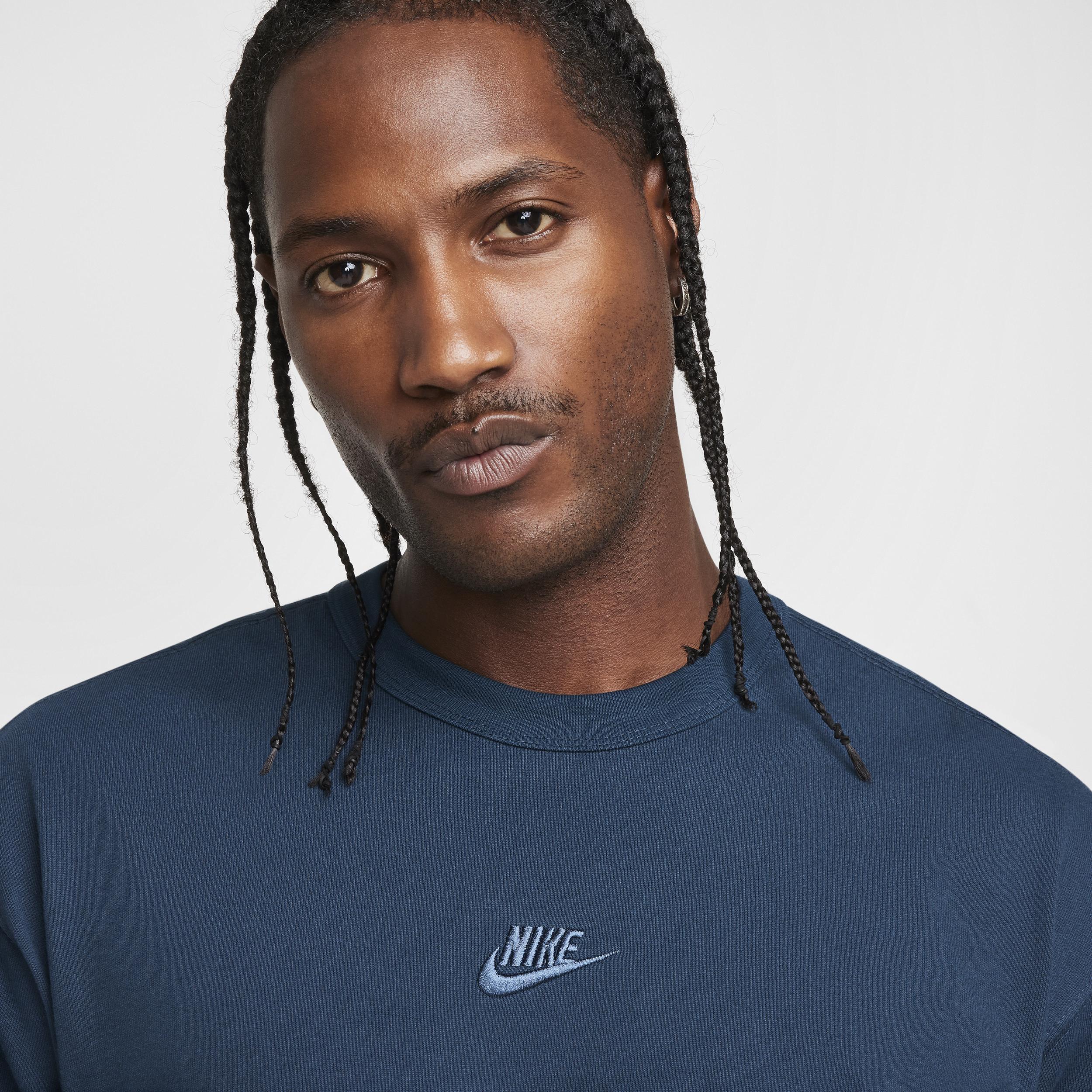 Men's Nike Sportswear Premium Essentials T-Shirt Product Image