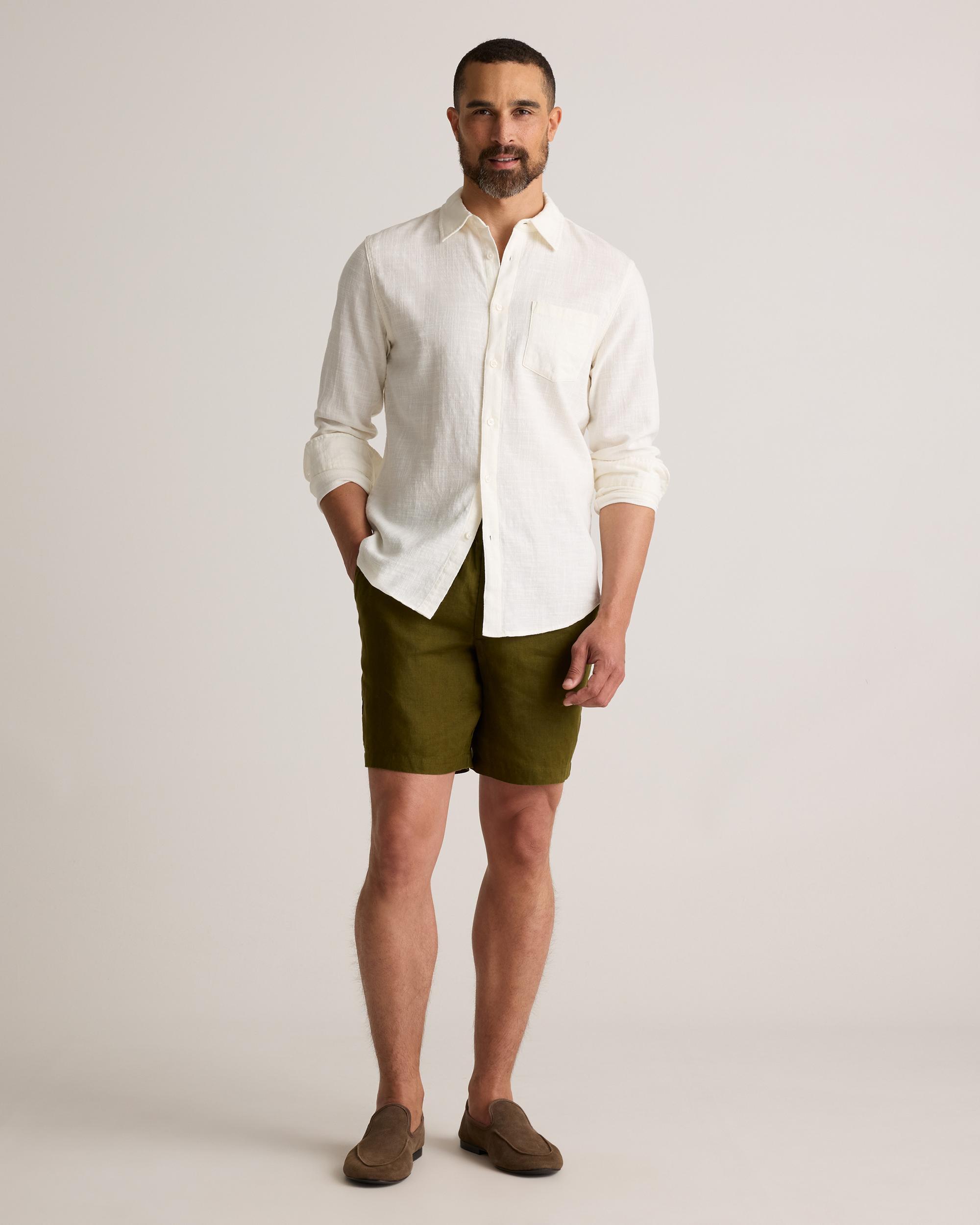 Quince | Men's 100% European 8" Linen Shorts Product Image