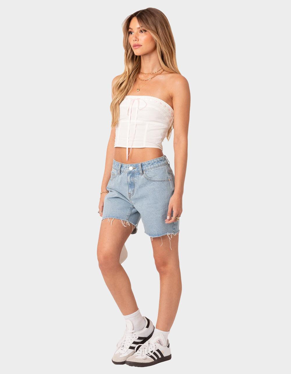 EDIKTED Tomboy Low Rise Denim Shorts - LIGHT BLUE Product Image