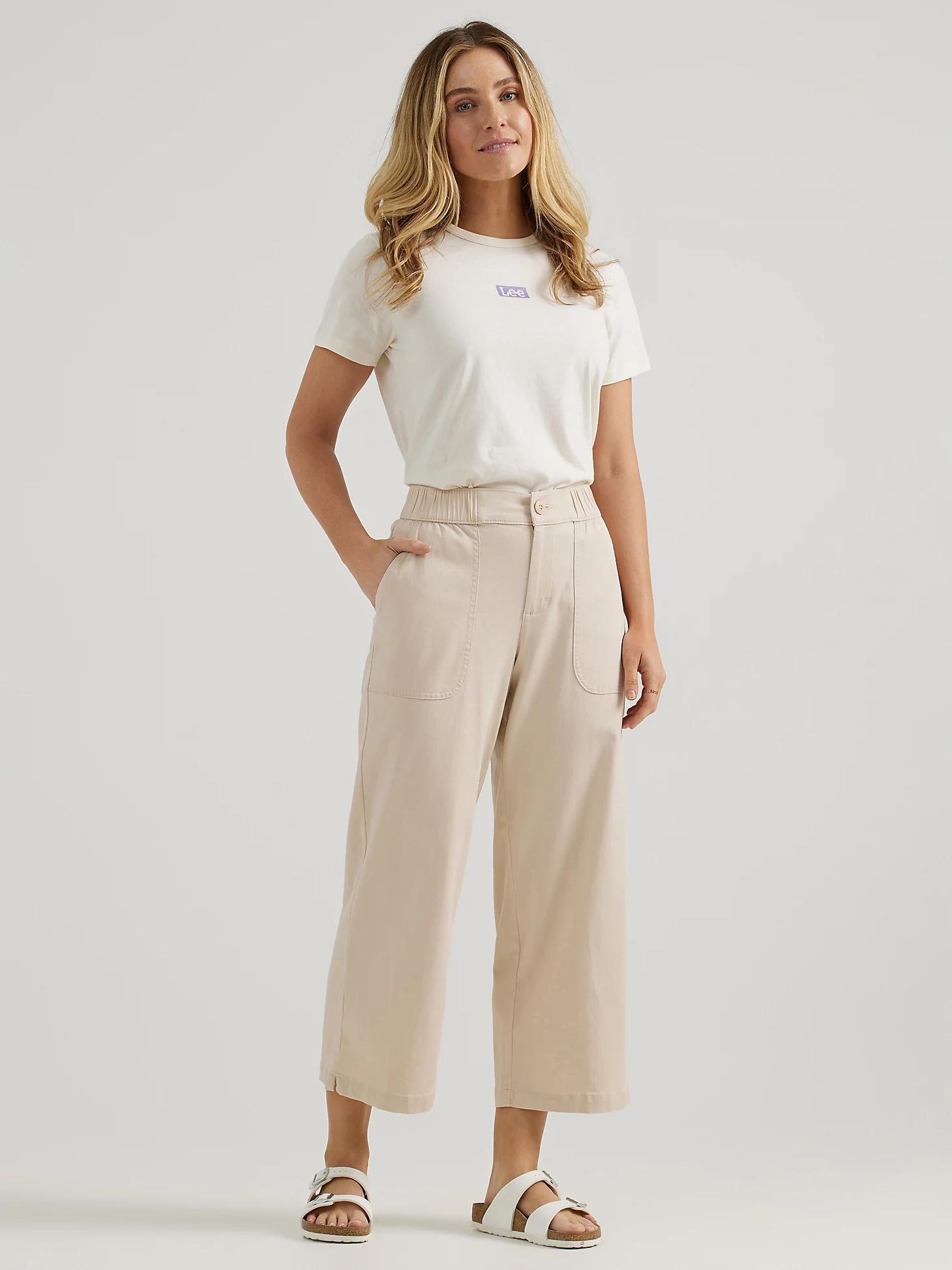 Women's Ultra Lux Comfort Wide Leg Utility Crop Pant | Women's Capris & Crops | Lee® Product Image