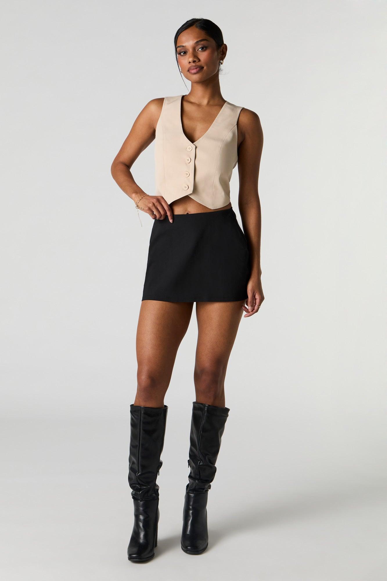 Cropped Vest Female Product Image