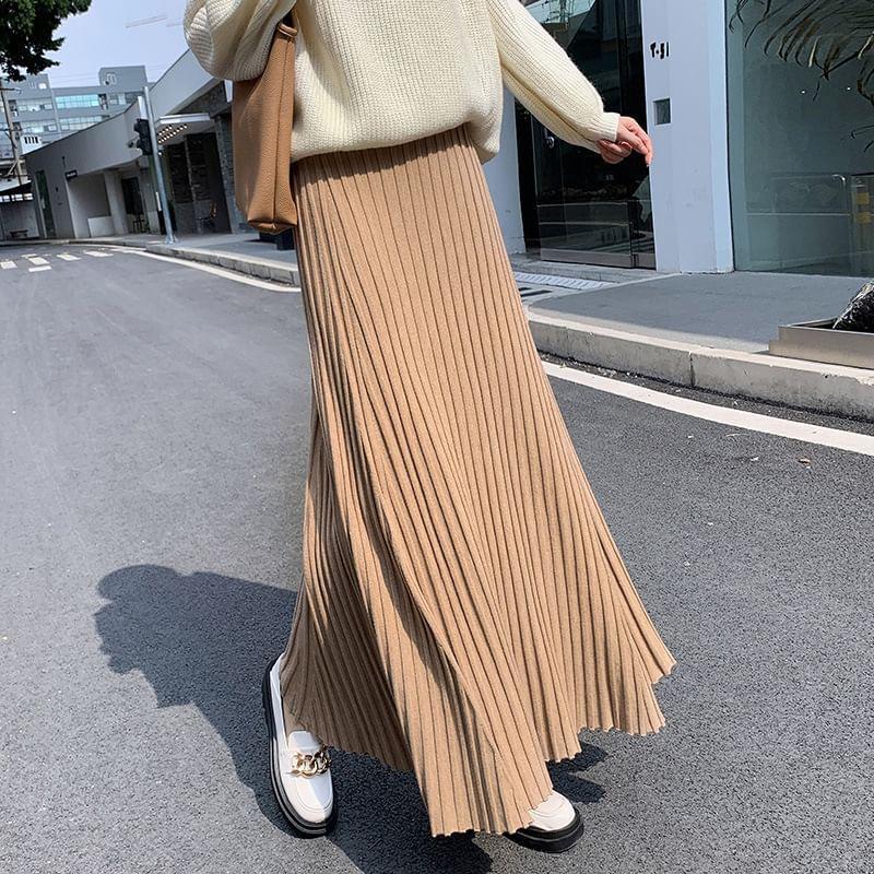 High Rise Maxi Pleated Fishtail Skirt Product Image