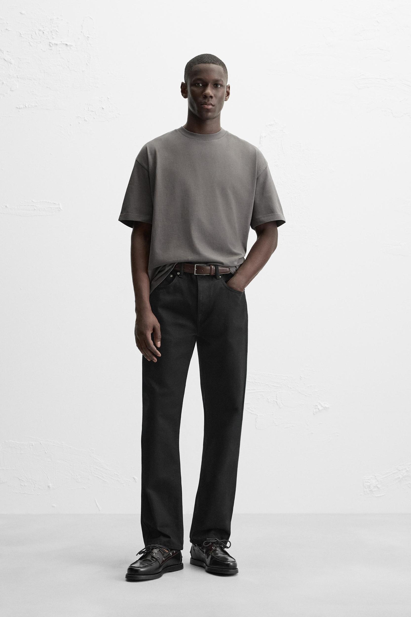 BASIC HEAVYWEIGHT T-SHIRT Product Image