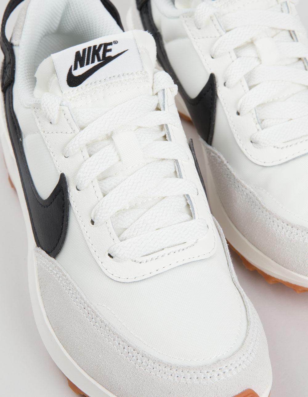 NIKE Waffle Debut Womens Shoes - WHT/BLUE Product Image