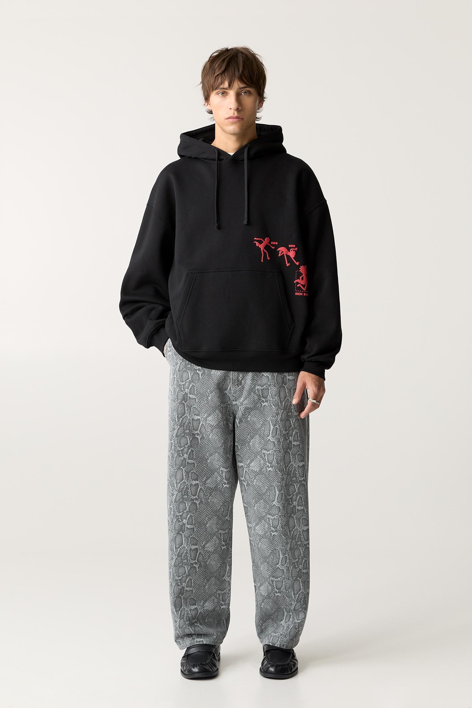 Quarter-zip sweatshirt Product Image