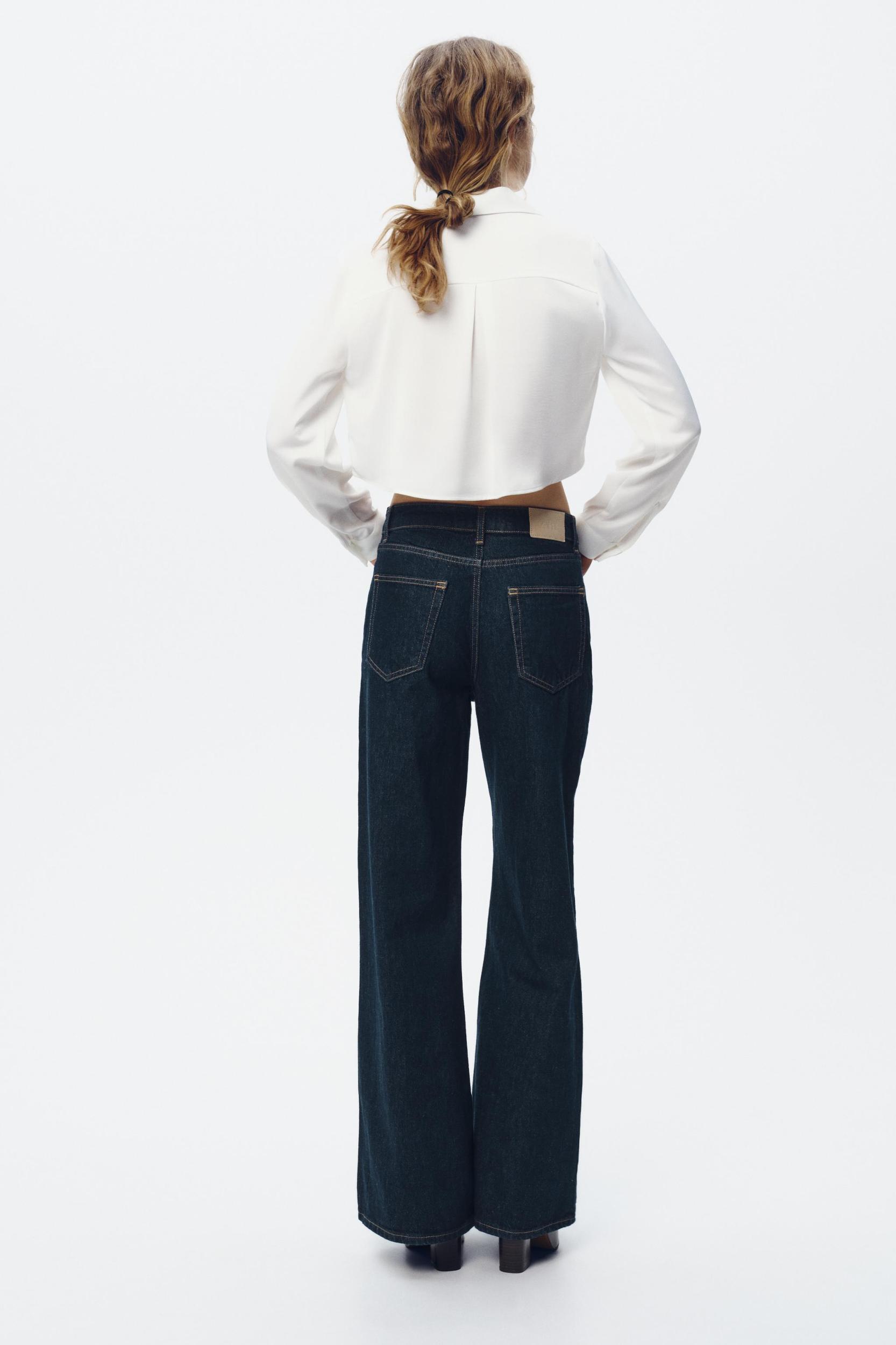 SATIN EFFECT CROPPED SHIRT Product Image