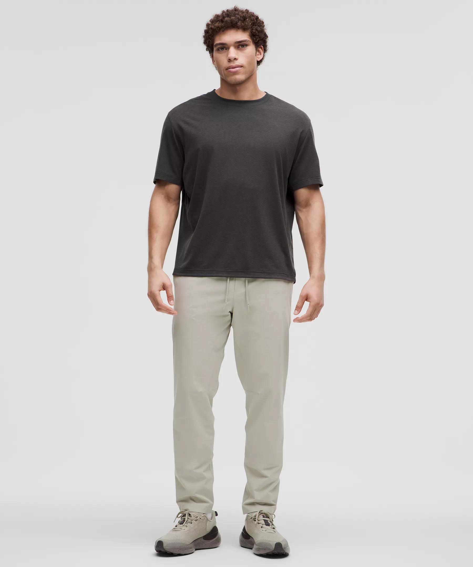 EasySet Training Short-Sleeve Shirt Product Image