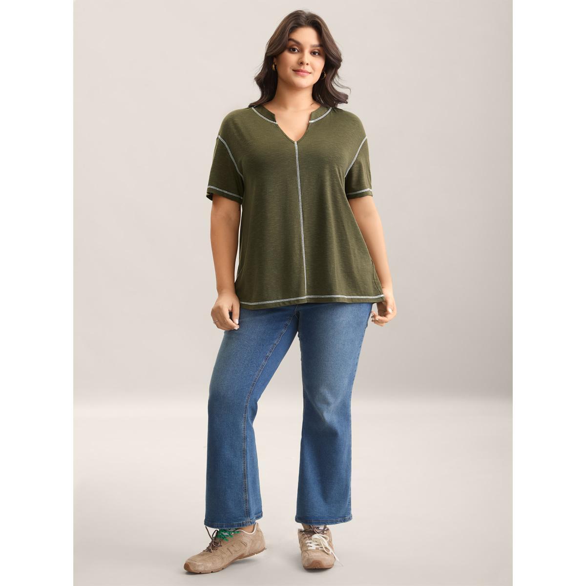 Plus Size Color Contrast Trim Notched Collar T-Shirt ArmyGreen Women Topstitching Notched collar Everyday-Casual T-shirts BloomChic 14-16/1X Product Image