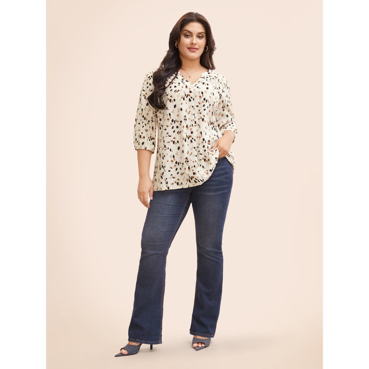 Plus Size Apricot Allover Print Notched Lantern Sleeve Blouse Women Elegant Half Sleeve V-neck Dailywear Blouses BloomChic 10/M Product Image