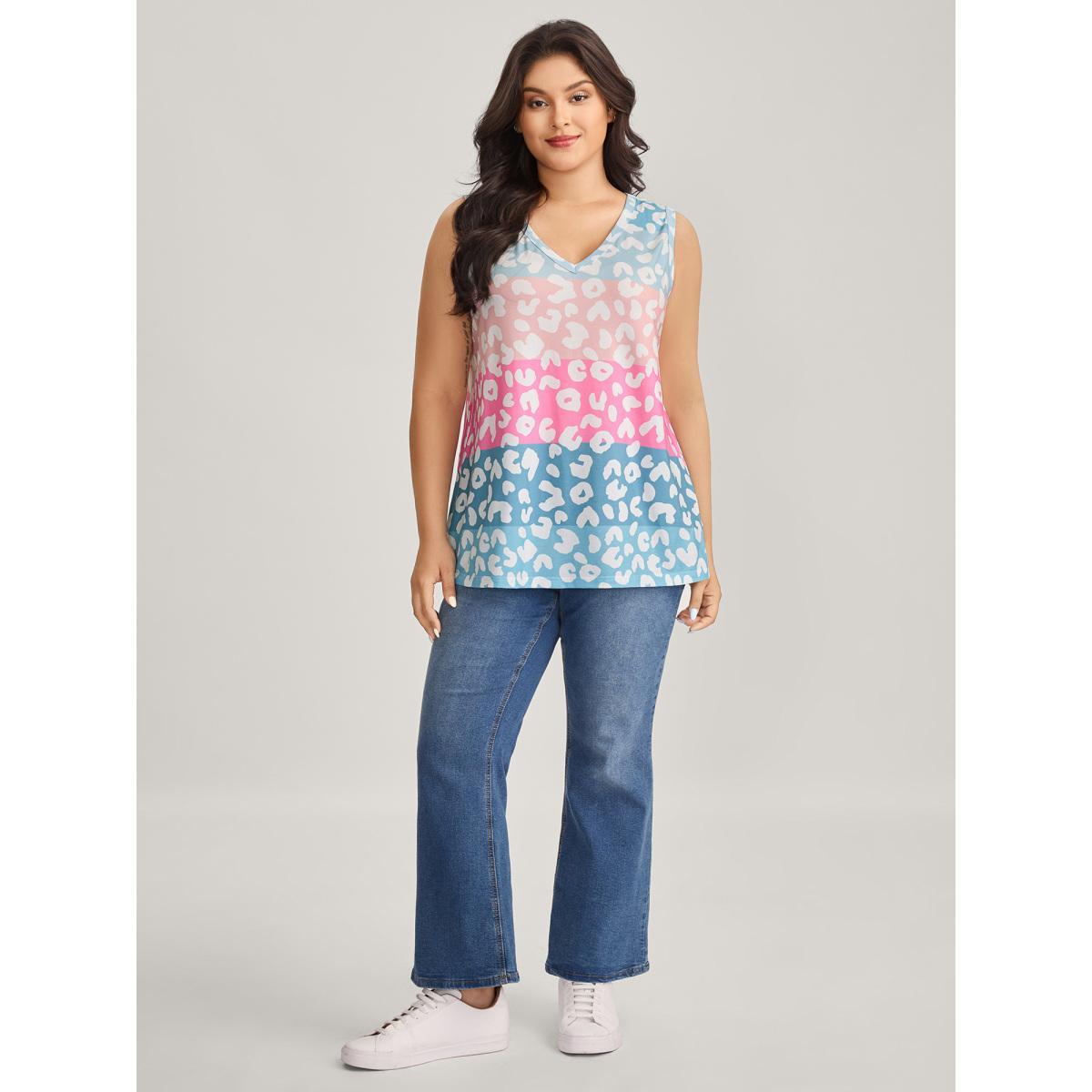 Plus Size Leopard Print Color Gradient Tank Top Women Multicolor Contrast V-neck Everyday-Casual Tank Tops Camis BloomChic 12/L Product Image