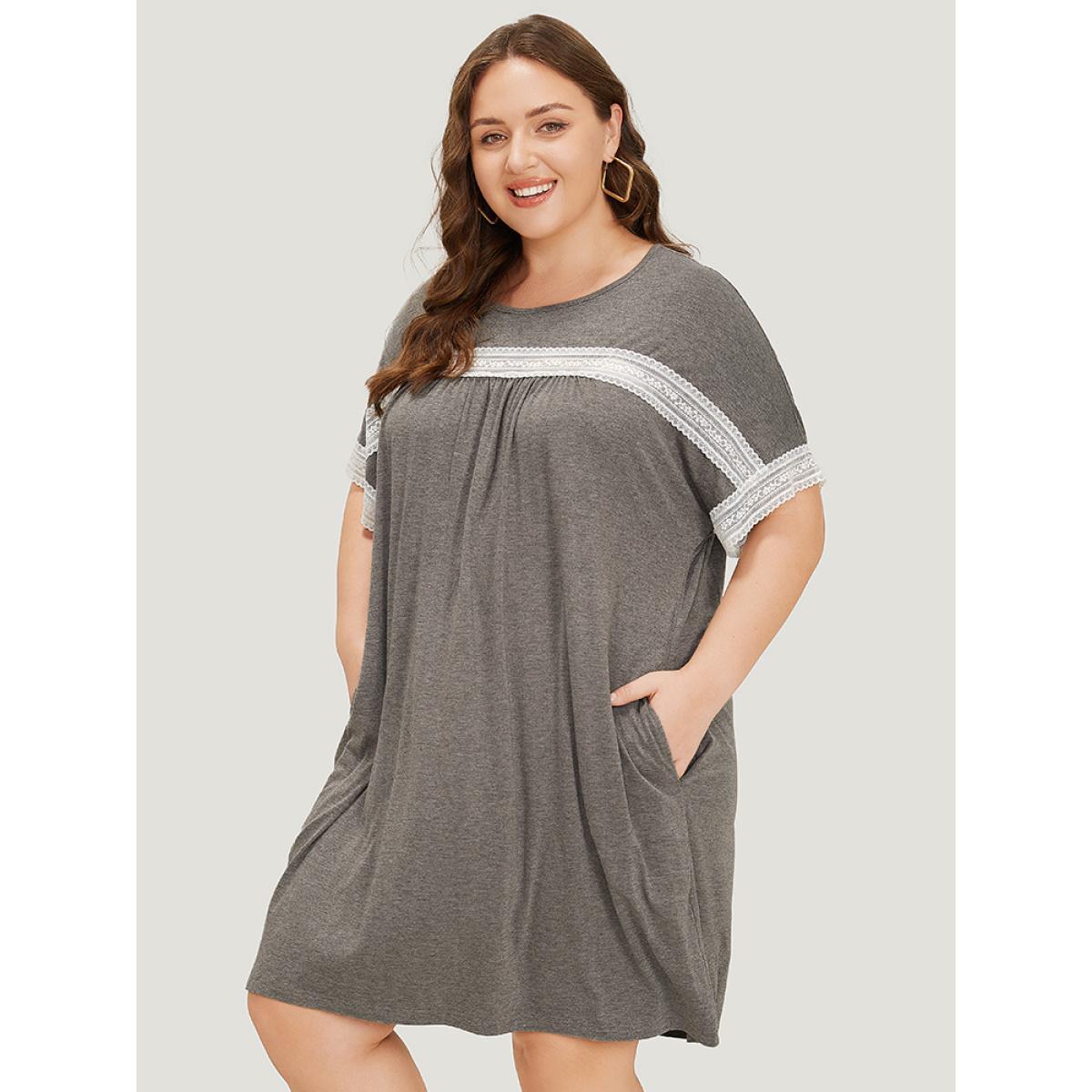 Plus Size Plain Lace Batwing Sleeve Pocket Gathered Dress DimGray Women Casual Gathered Round Neck Short sleeve Curvy Knee Dress BloomChic 28/5X Product Image