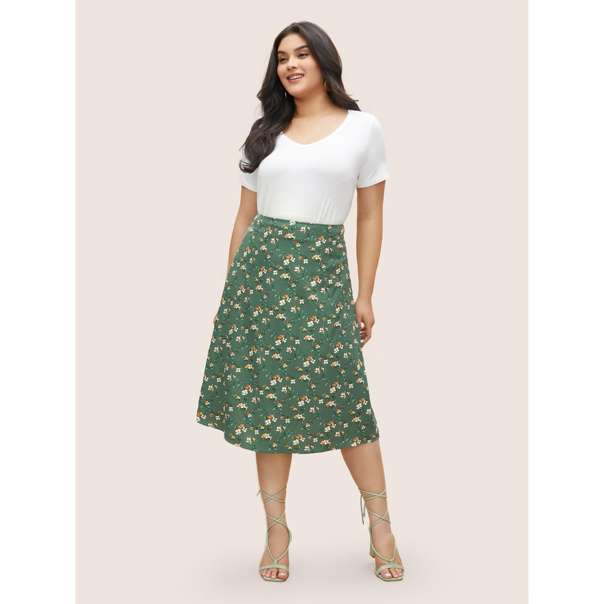 Plus Size Ditsy Floral Print Zipper Fly Cropped Skirt Women Mint Elegant Non No stretch Everyday Skirts BloomChic 30/6X Product Image