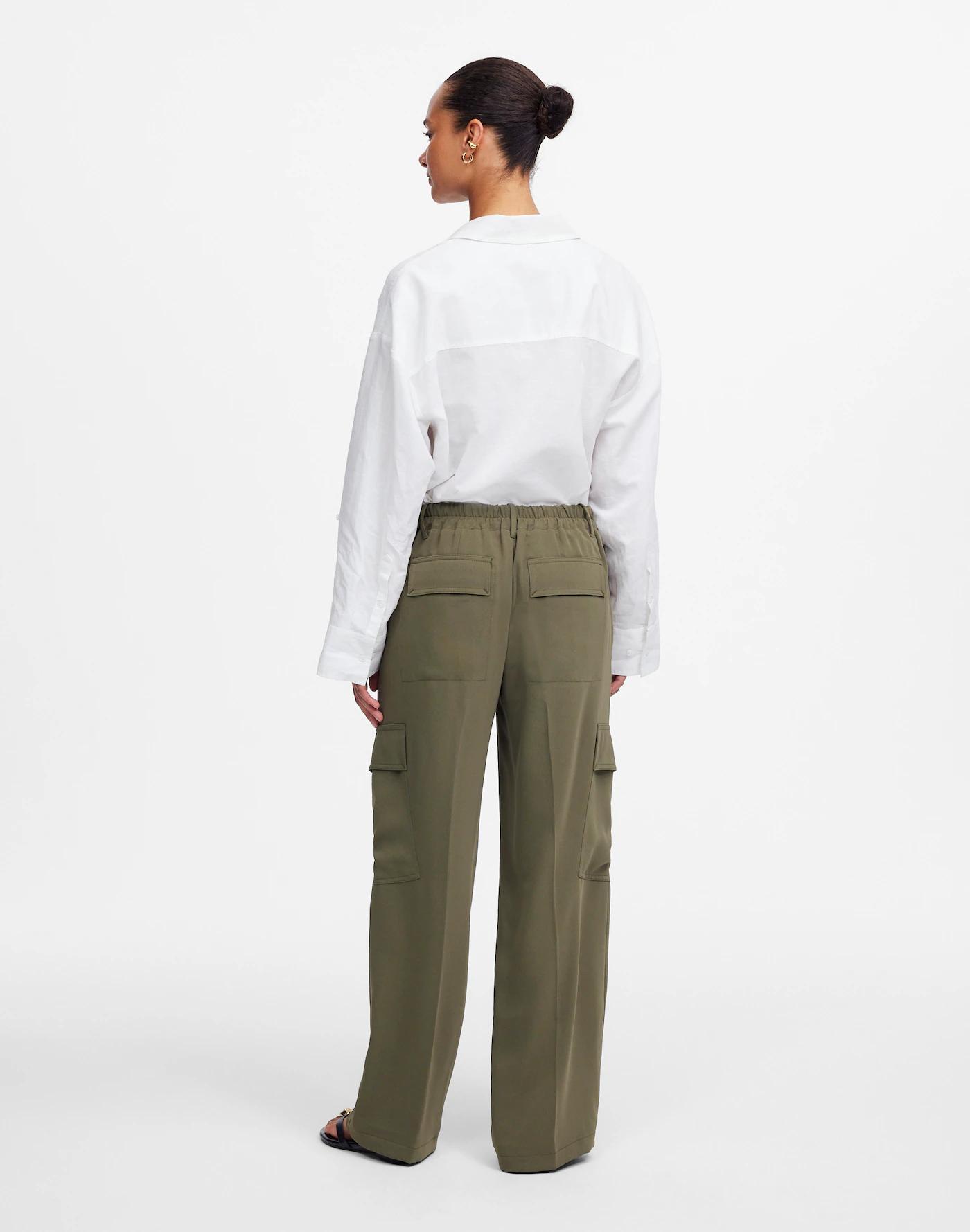 Petite Pull-On Utility Cargo Pants in Crepe Product Image