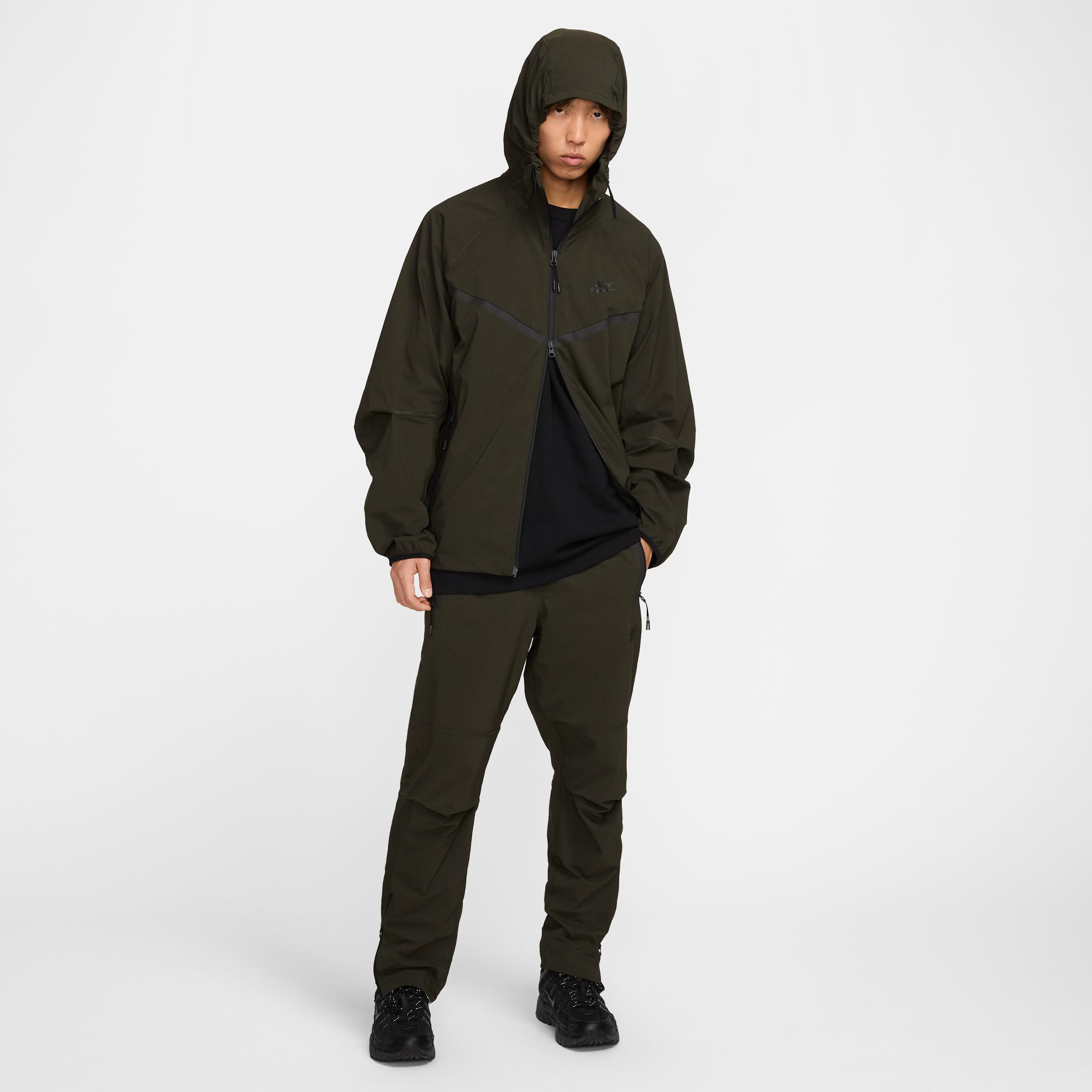 Nike Tech Men's Woven Pants Product Image