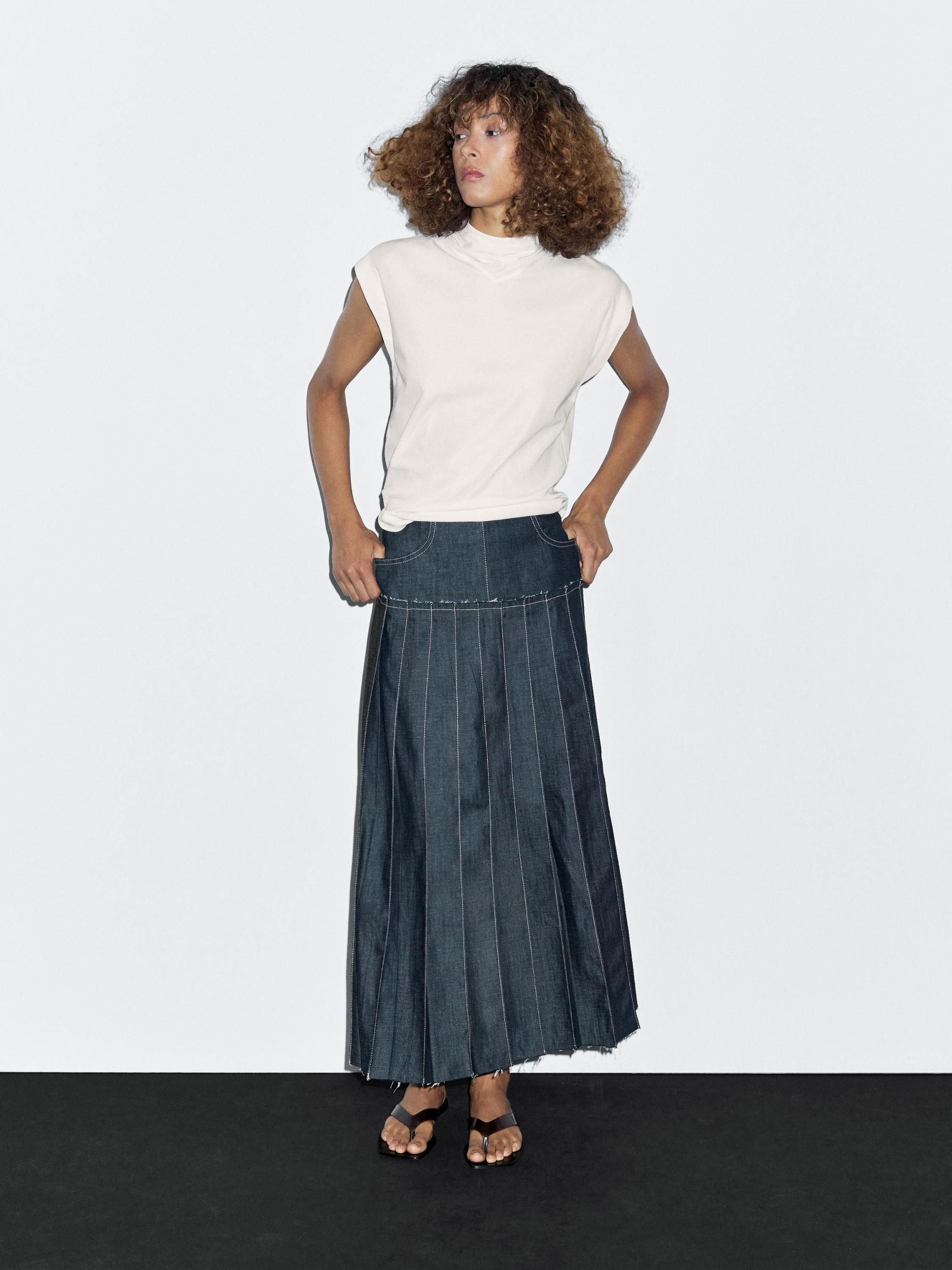 Denim midi skirt with box pleats Product Image