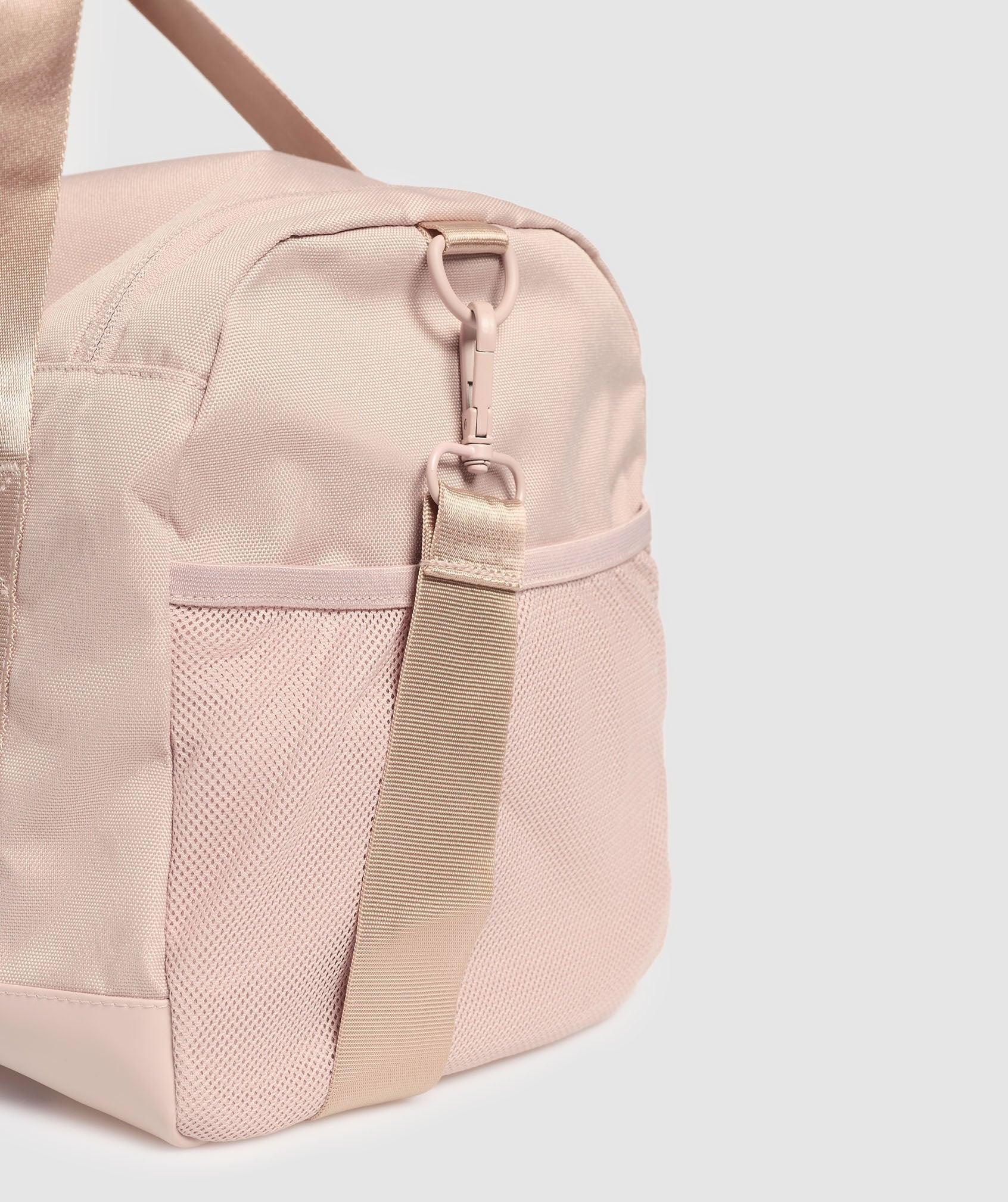Gymshark Everyday Gym Bag Small - Muted Pink Unisex Product Image
