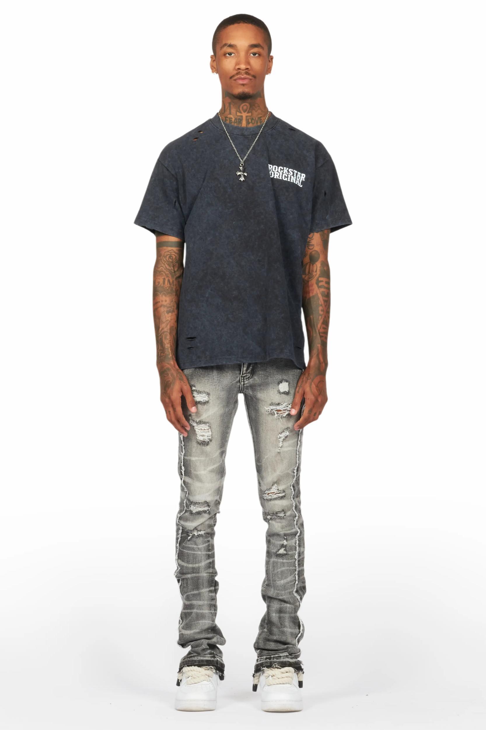 Rugged Black Stacked Flare Jean Male Product Image