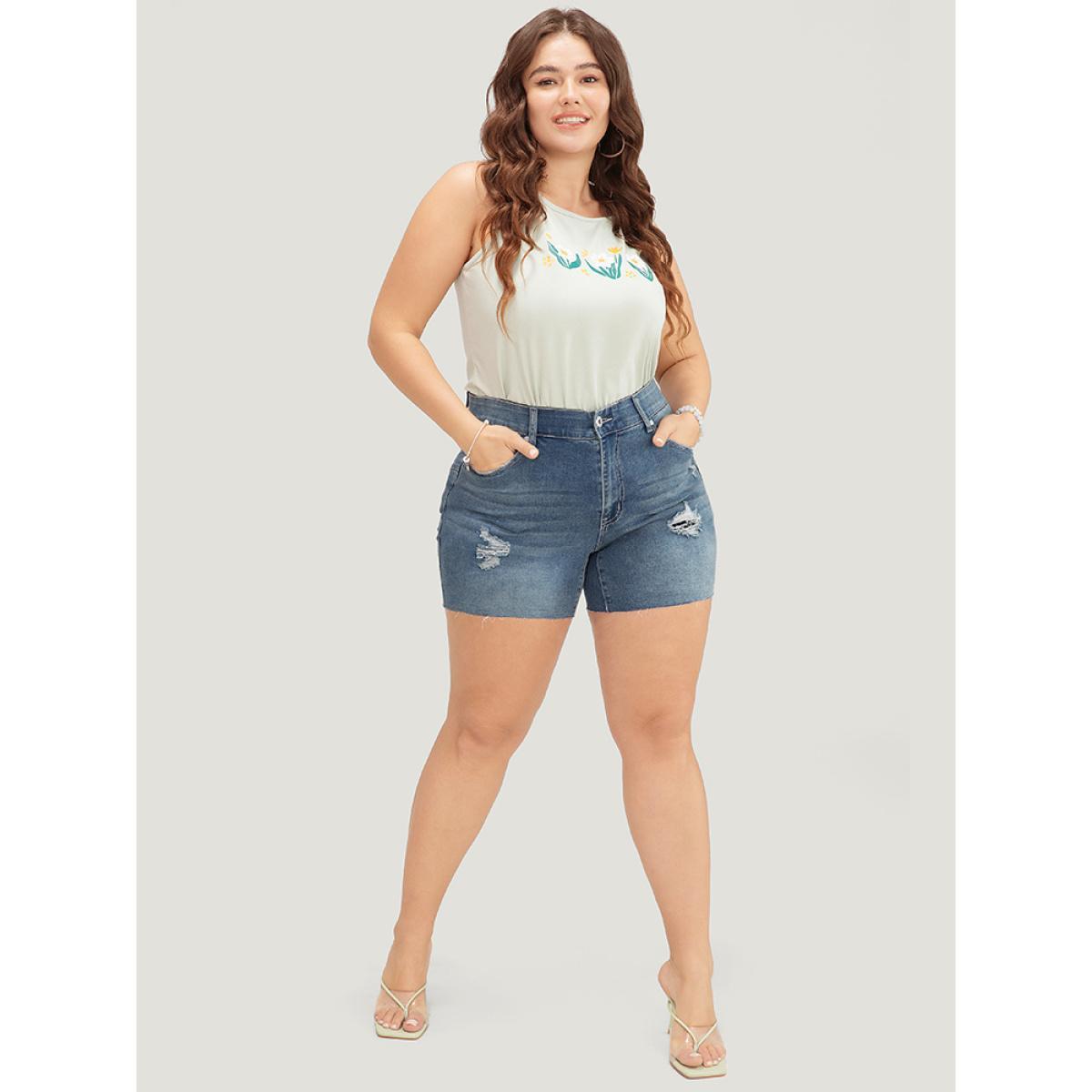 Plus Size Skinny Very Stretchy Light Wash Ripped Detail Denim Shorts Women Blue High stretch Dailywear Pocket Casual Denim Shorts BloomChic 16/1X Product Image