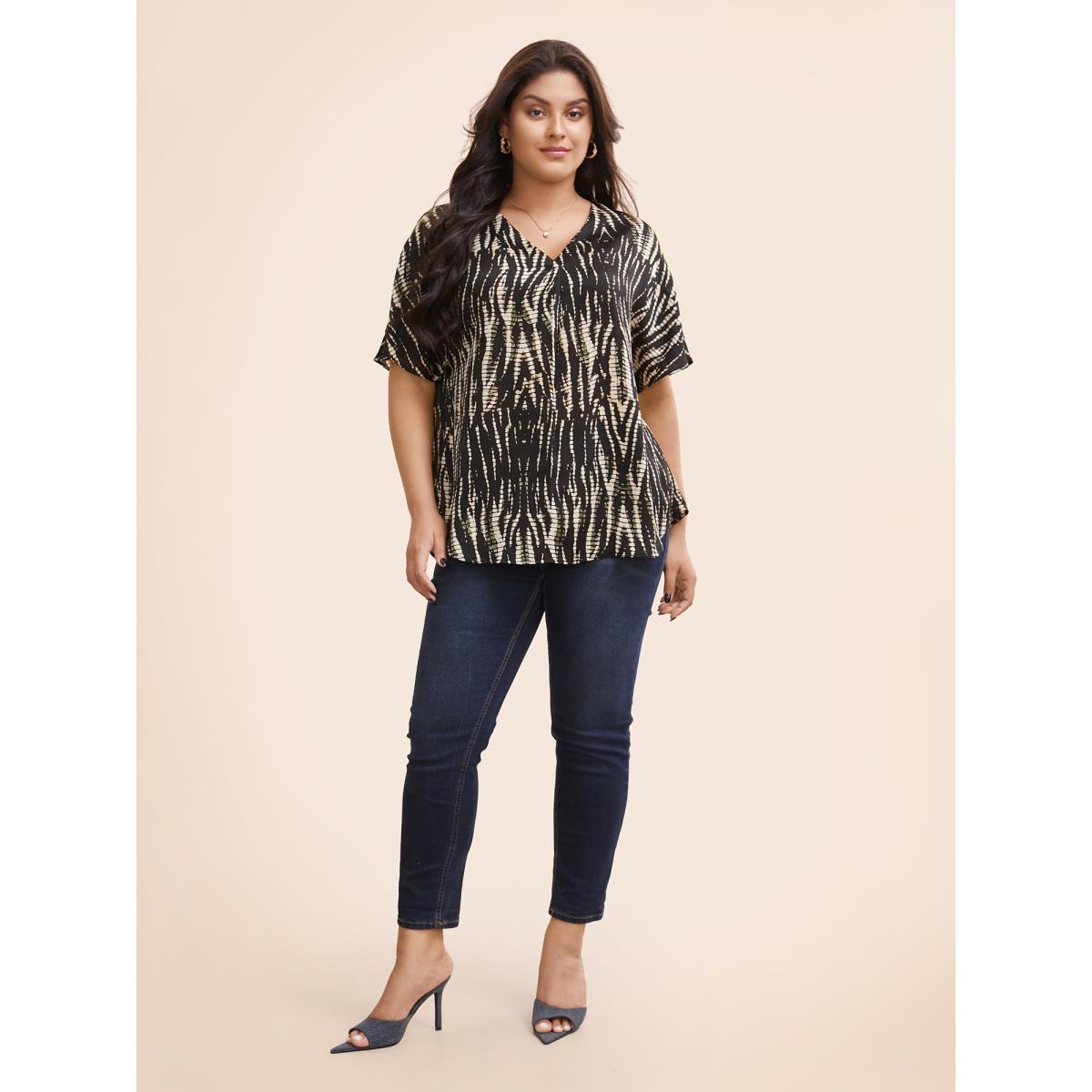 Plus Size Black Animal Print Pleated Dolman Sleeve Blouse Women Elegant Short sleeve V-neck Everyday Blouses BloomChic 28/5X Product Image