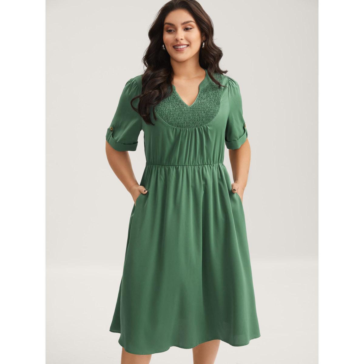 Plus Size Shirred Neck Stretchy Waist Pockets Midi Dress DarkGreen Women Flat collar with V-notch Short sleeve Curvy BloomChic 14-16/1X Product Image