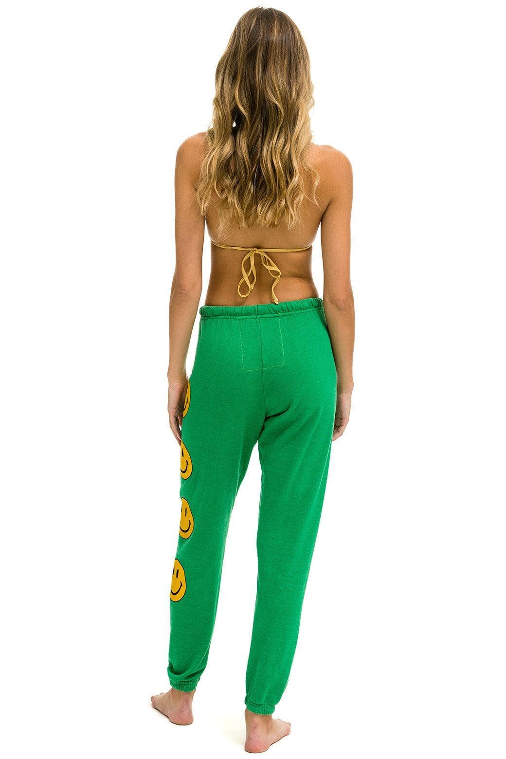 SMILEY 2 LIGHT WEIGHT SWEATPANTS - KELLY GREEN Female Product Image