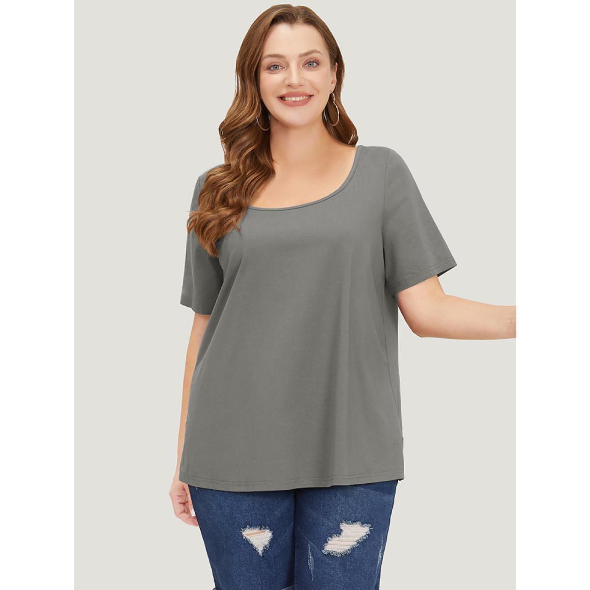 Plus Size UltraCool Plain Short Sleeve Scoop Neck T-shirt DimGray Women Basics Plain Scoop Neck Dailywear T-shirts BloomChic 28/5X Product Image
