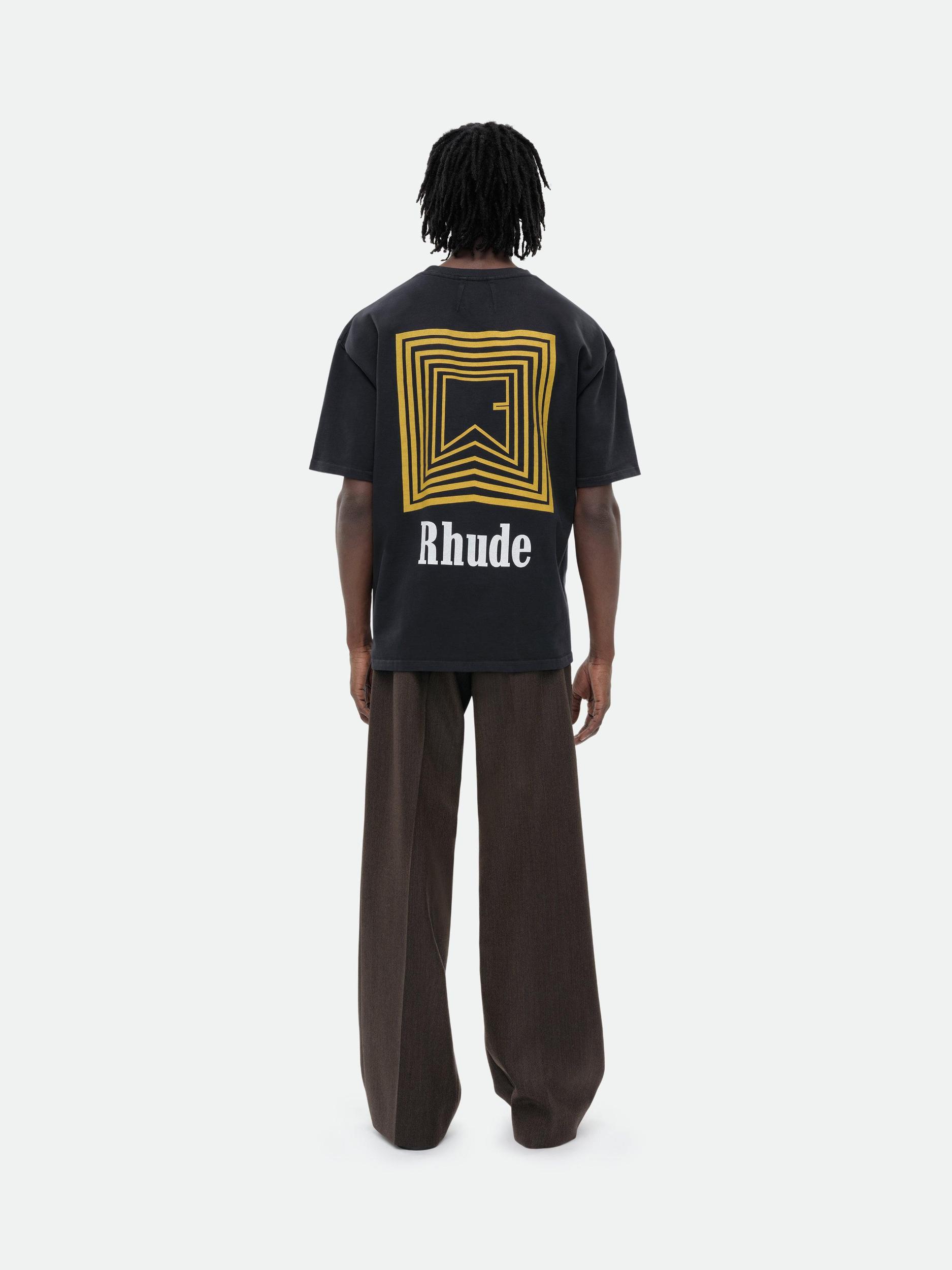 CHEVRON LOGO REPEAT TEE Male Product Image