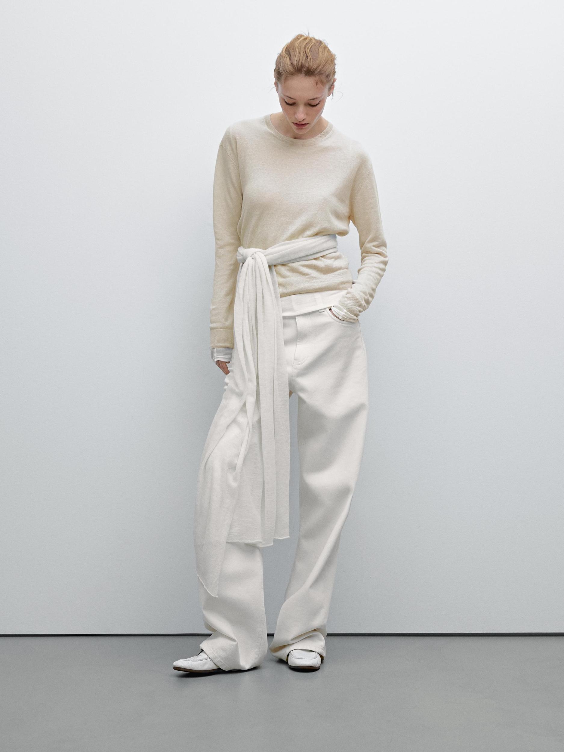 100% linen fine knit sweater Product Image