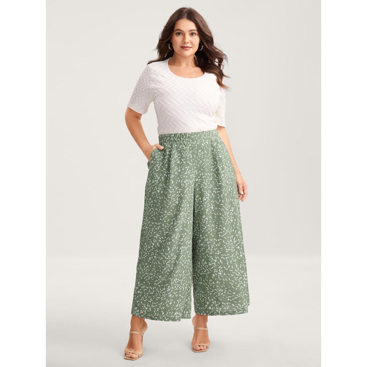 Plus Size Ditsy Floral Print Wide-Leg Pants Women LightGreen Elegant Wide Leg Mid Rise Everyday-Elegant Pants BloomChic 30/6X Product Image