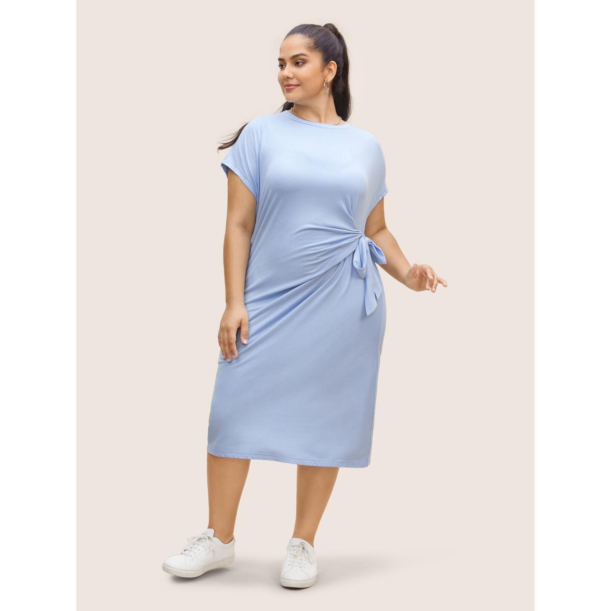 Plus Size Plain Tie Knot Batwing Sleeve Dress LightBlue Women Casual Tie knot Round Neck Cap Sleeve Curvy BloomChic 18-20/2X Product Image