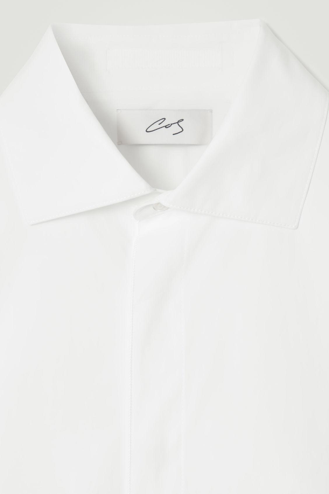 THE CUTAWAY-COLLAR SHIRT Product Image