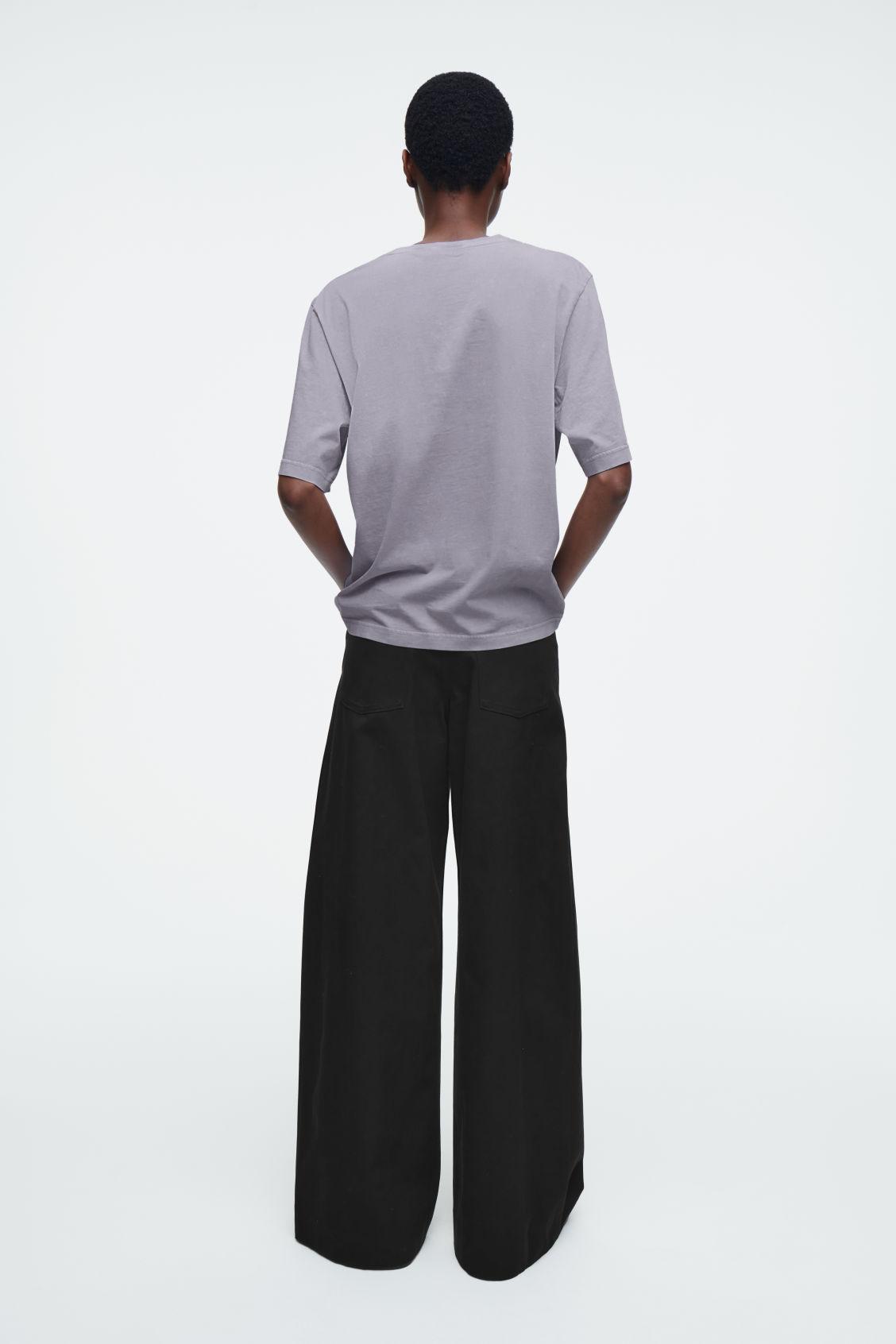 RELAXED COTTON T-SHIRT Product Image