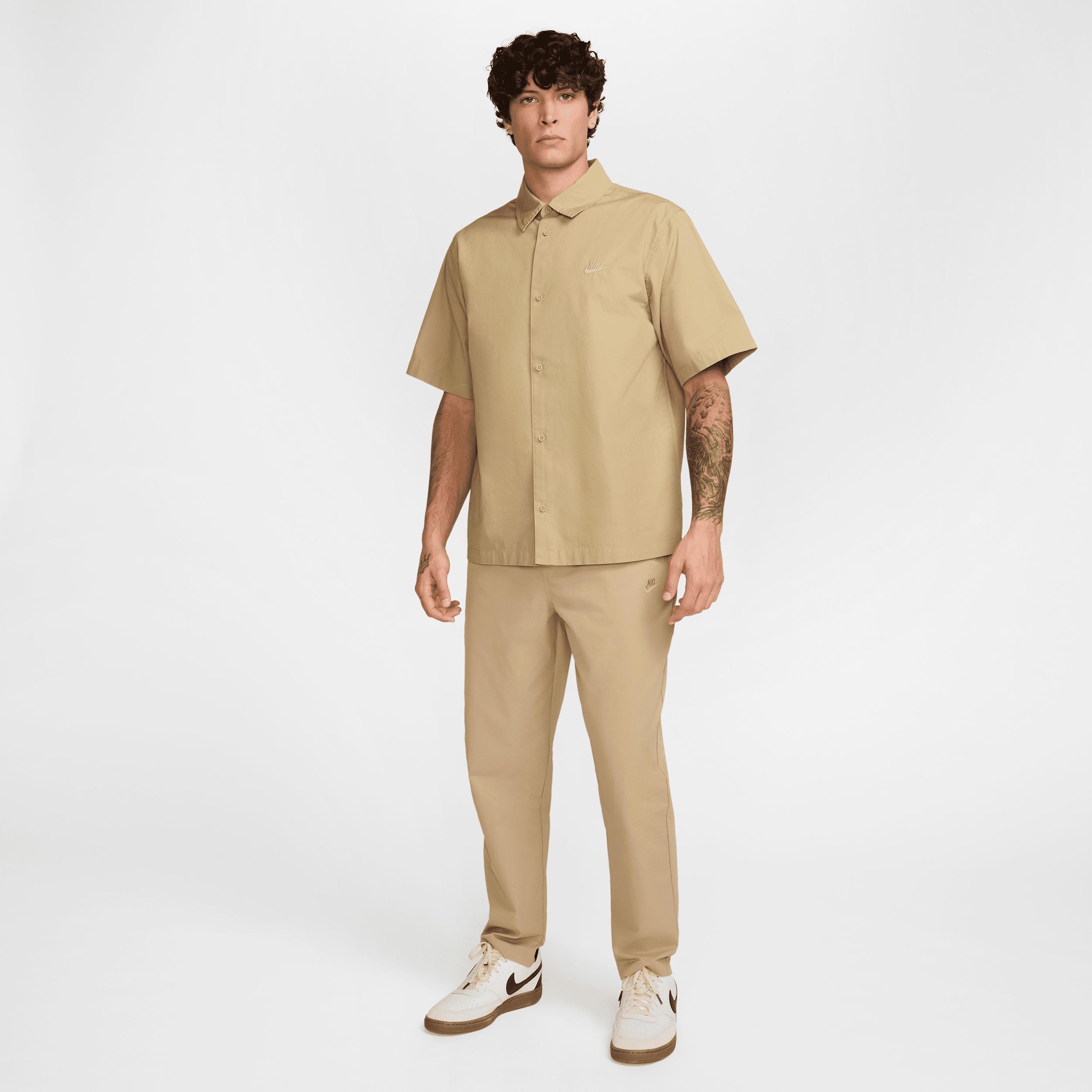 Nike Men's Club Woven Tapered Pants Product Image